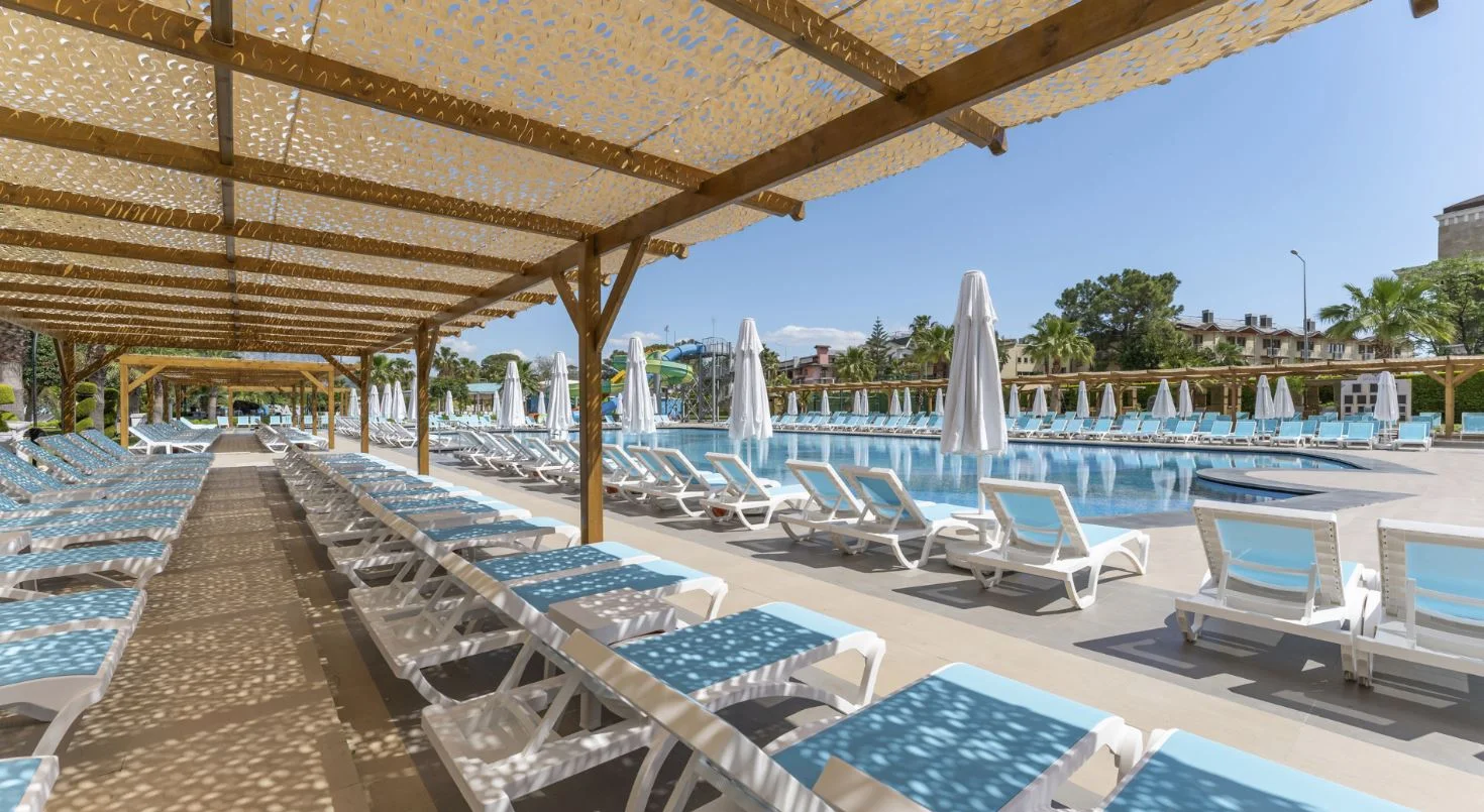 Dosinia Luxury Resort